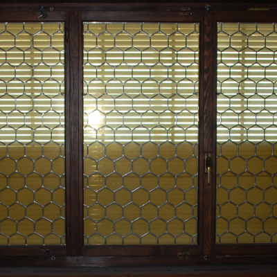 Photo bleiverglaste Fenster mit Asbest im Kitt.
